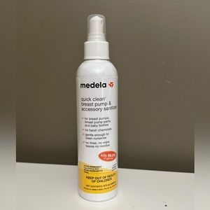Medela quick clean spray NWT